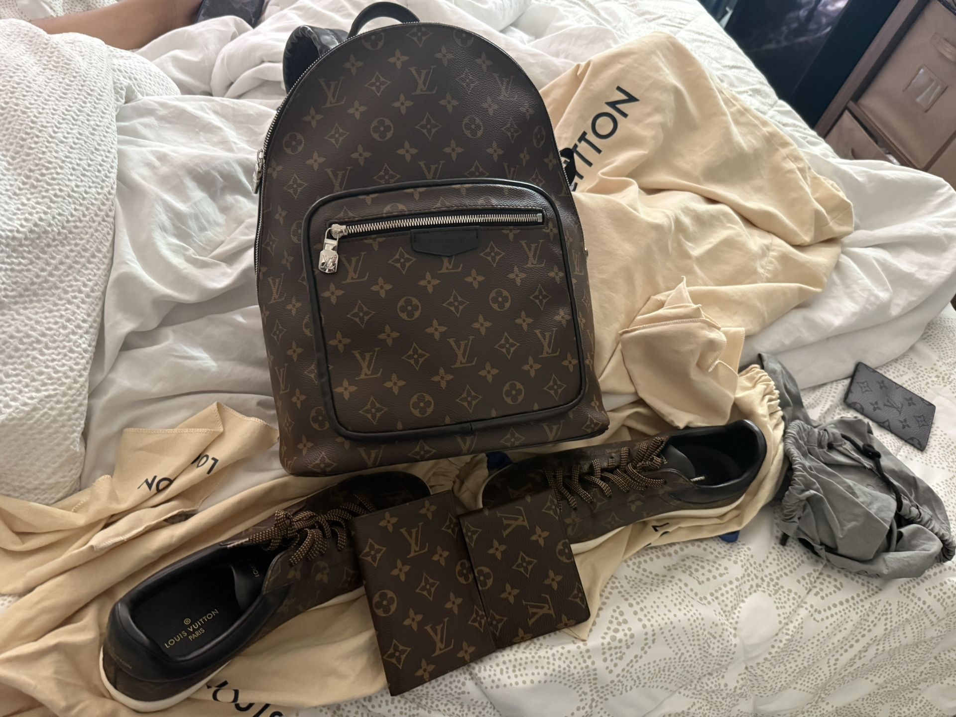 Louis Vuitton Items Authentic