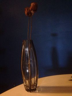 Glass vase