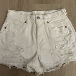 American Eagle Outfitters Women’s White Distressed Shorts