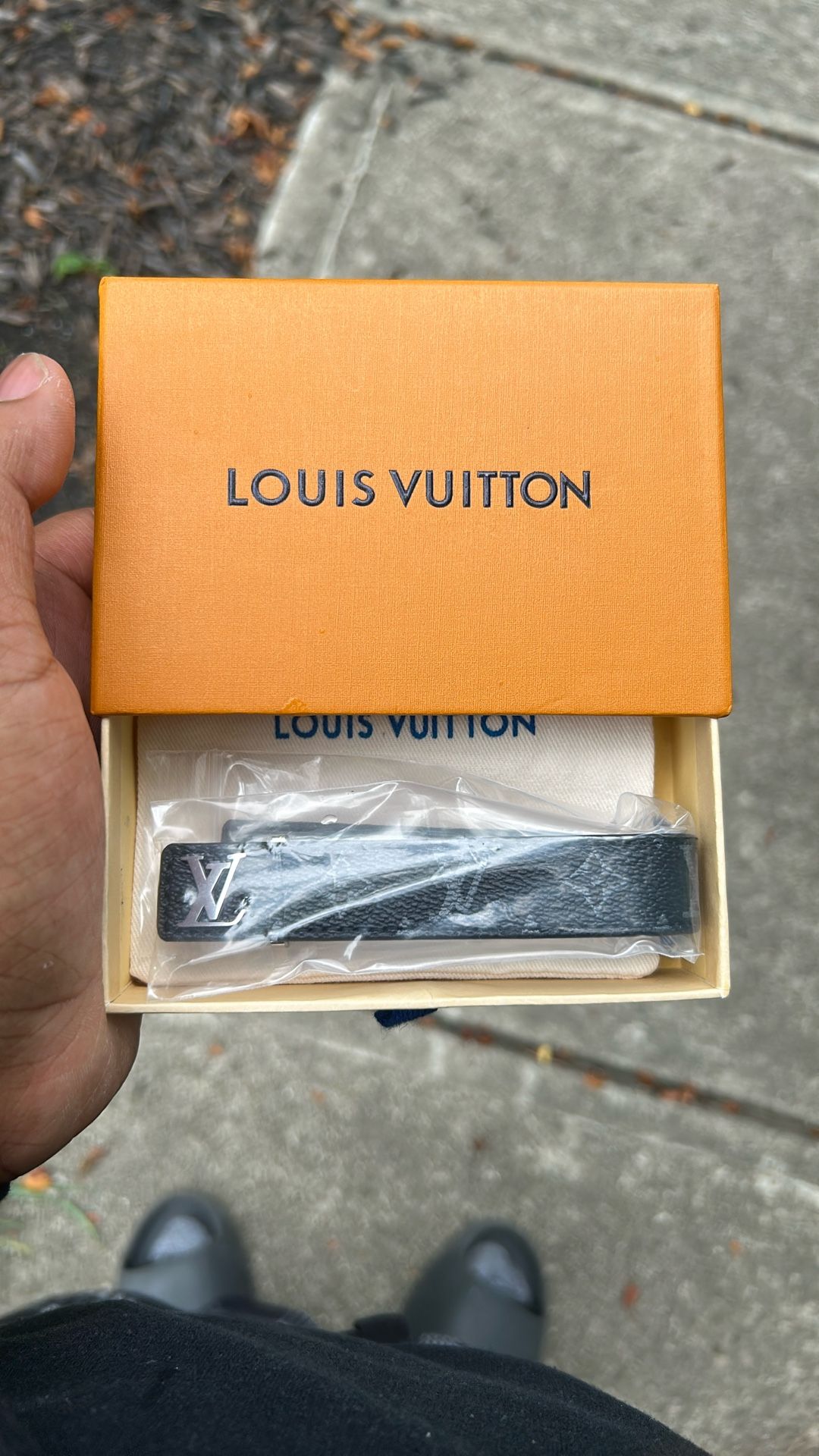 Lv Slim Bracelet