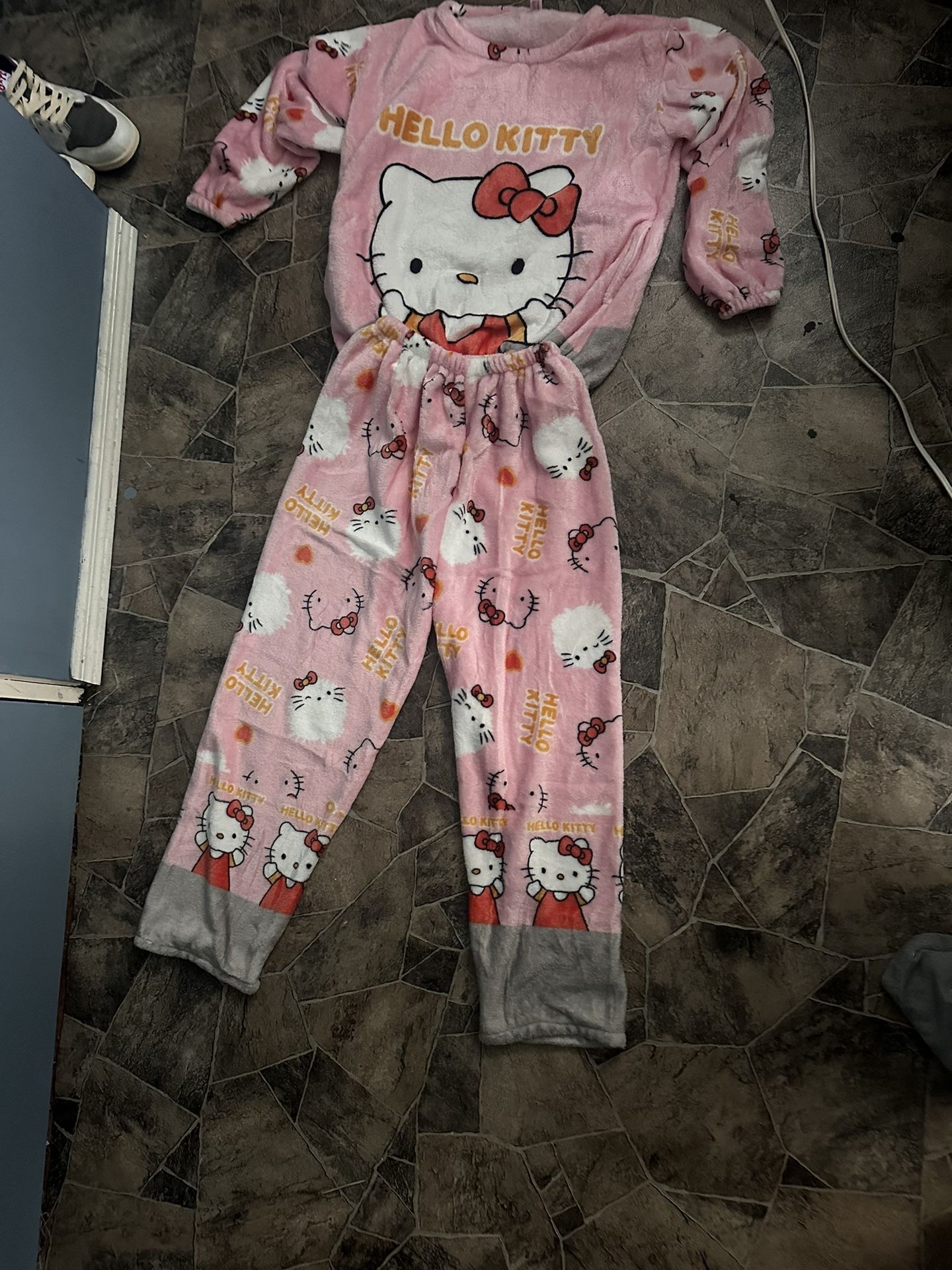 hello kitty set