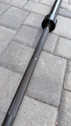 CAP "The Boss" Olympic Power Lifting Bar with Center Knurl, Black