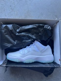 Air Jordan 11 Low Legend Blue GS 3.5Y