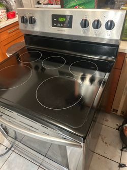 Frigidaire electric stove range