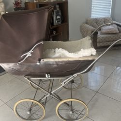 Vintage Royal Baby Carriage