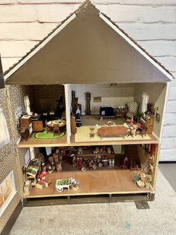 Vintage General Store Dollhouse