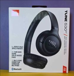 JBL Tune 530BT - Brand New Factory Sealed