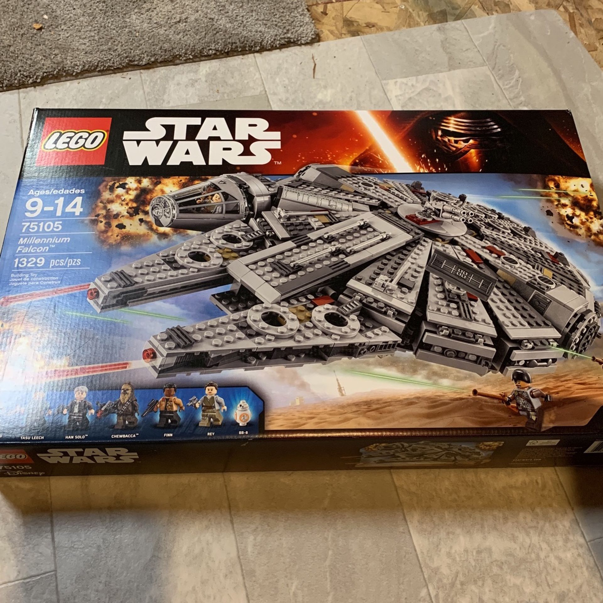 Star Wars Lego 75105 millennium falcon