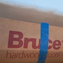 BRUCE HARDWOOD GUNSTOCK FLOORING