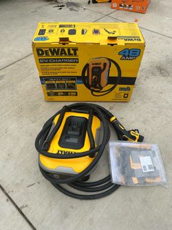 Shop DEWALT Level-2 Wall Mounted Electric Vehicle EV Charger up to 48 Amps, 240-Volt AC 11.5 Kw, 25 Ft. Cable, Weatherproof Questions & Answers (6