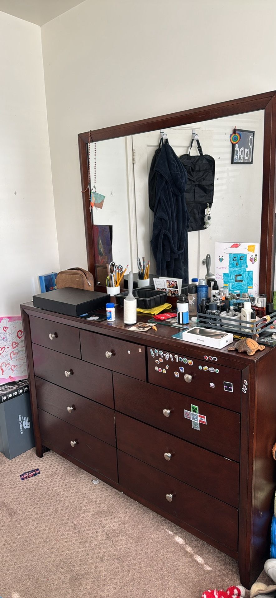 Dresser