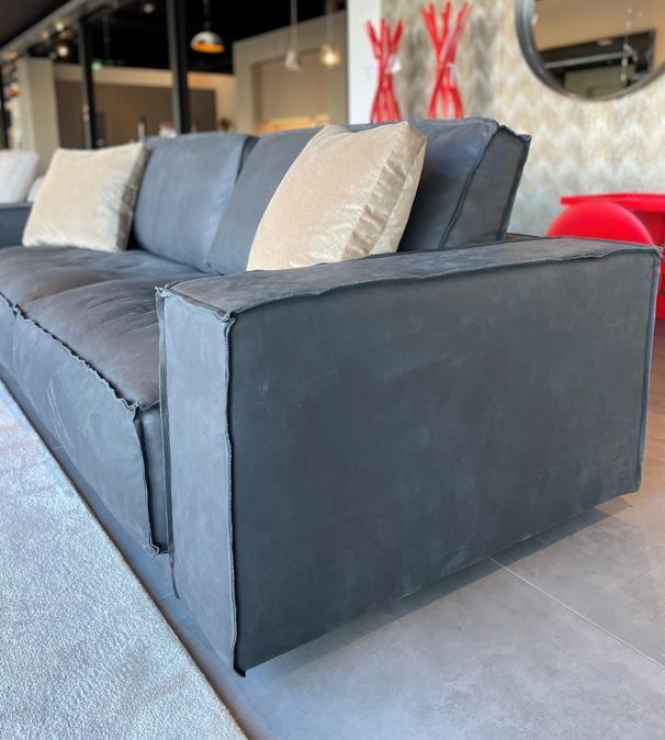 Like New Coronelli Collezioni Sevilla - Italian Contemporary Grey Leather Sfa