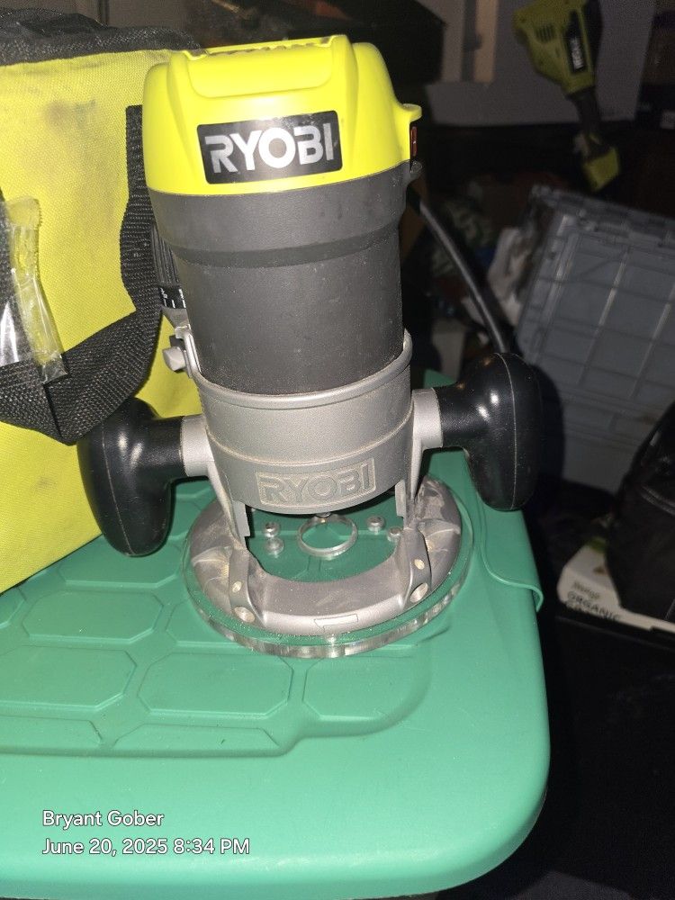 Ryobi Router