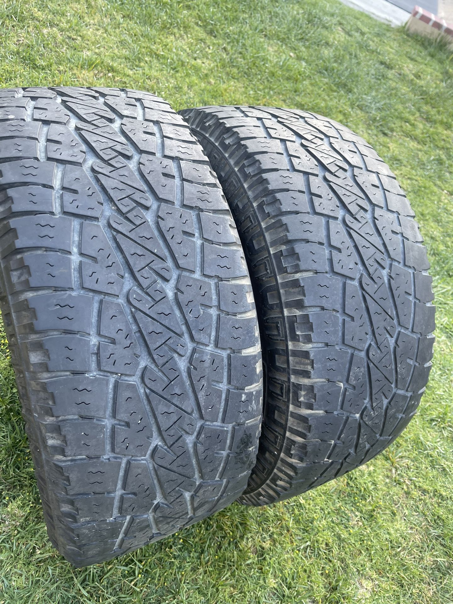 LT33-12.5-R20” Pro Comp All Terrain Tires