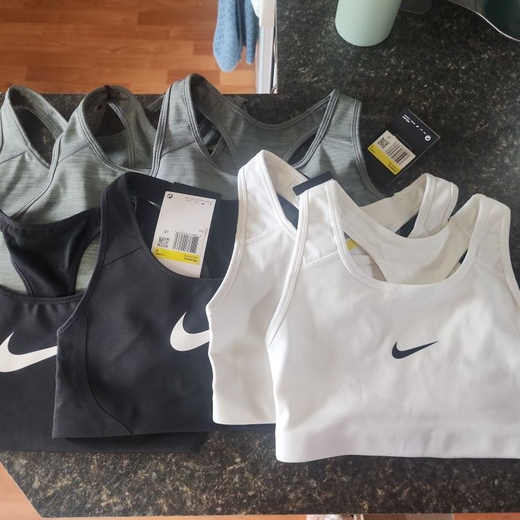 Bundle Of Nike Women's Swoosh Small Support Sports Bra