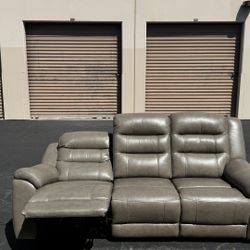Mason Leather Power Reclining Sofa w/ Power Headrests