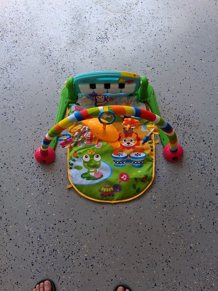 Infant Mat And Playset