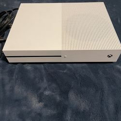 Xbox One S 