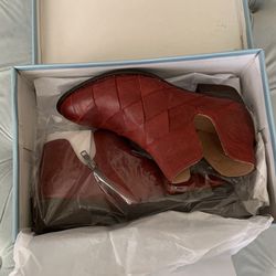 Seychelles Deep Sea Red Boot