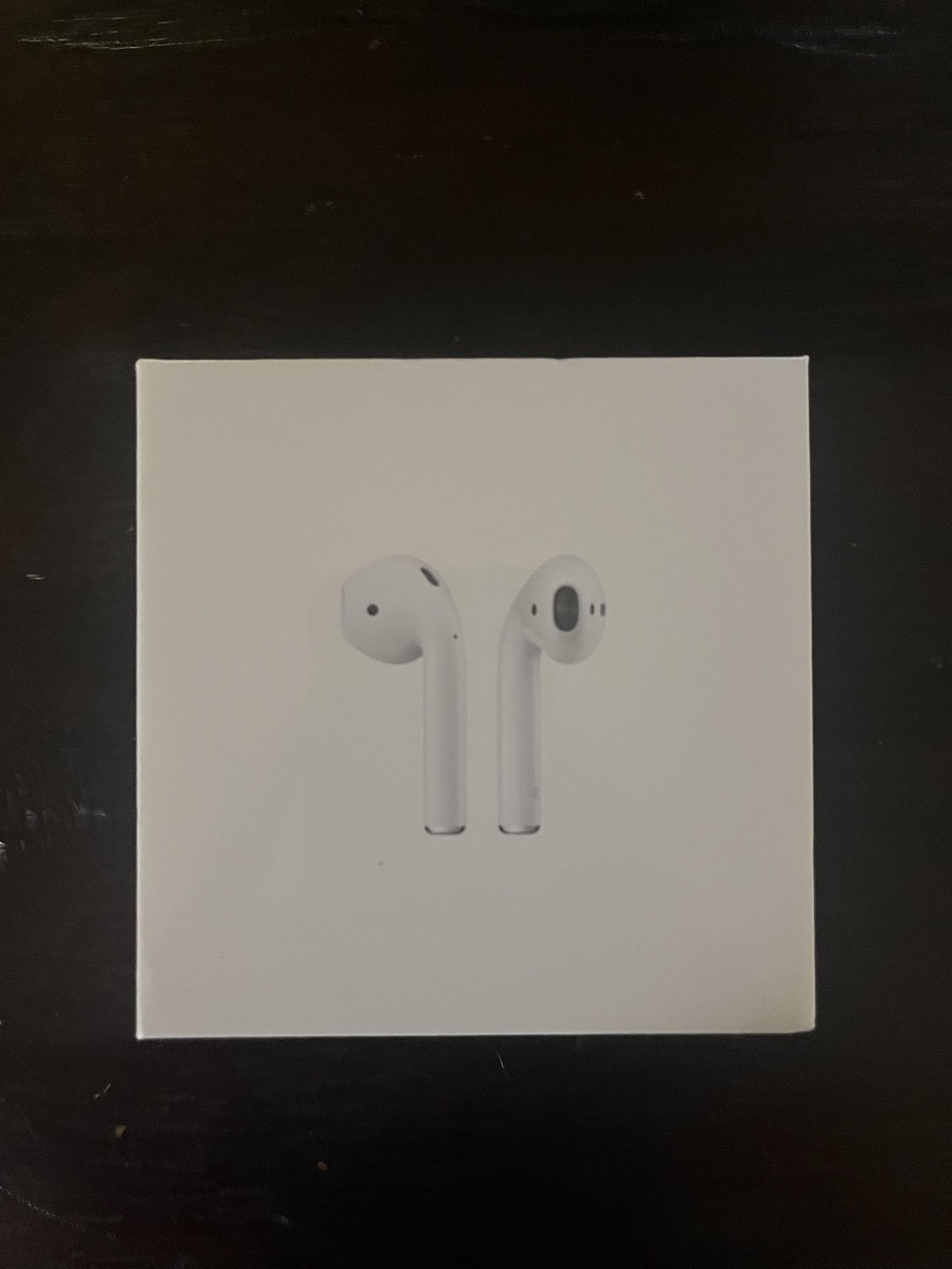 Apple AirPods 2nd Generation with Wireless Charging Case New Sealed 😊U.S Sell