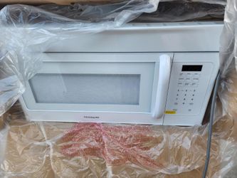 Brand New Microwave 