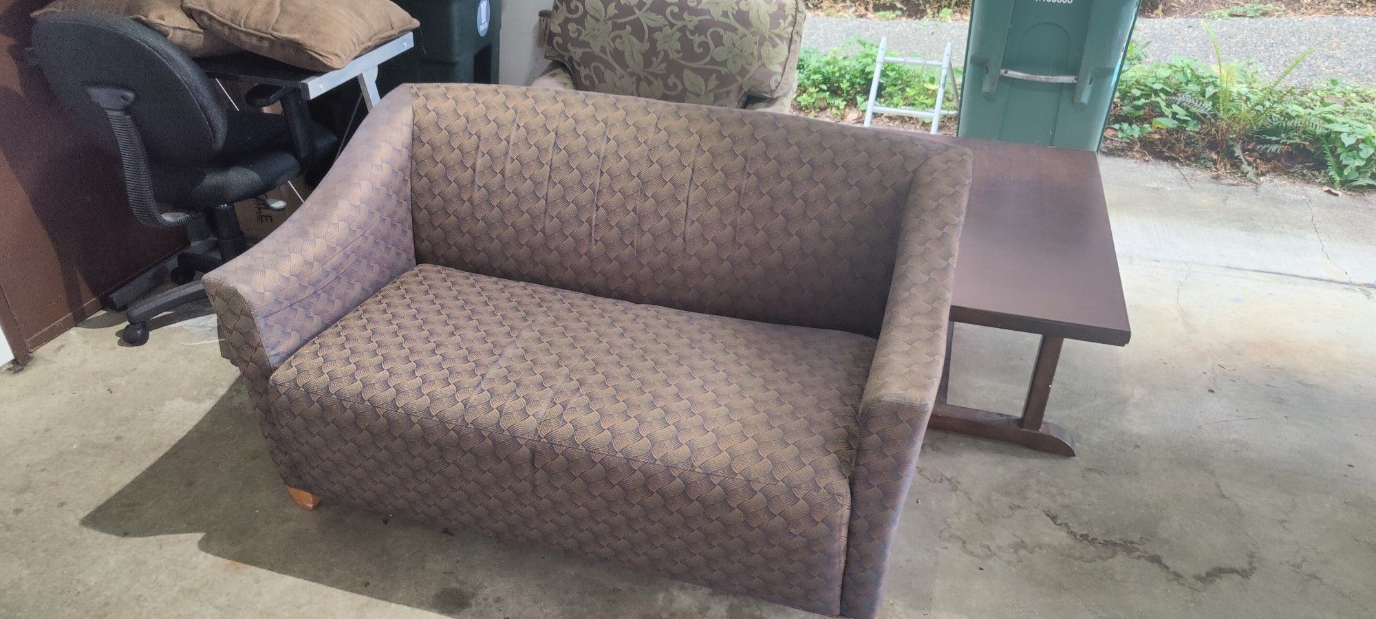 FREE Vintage Loveseat 