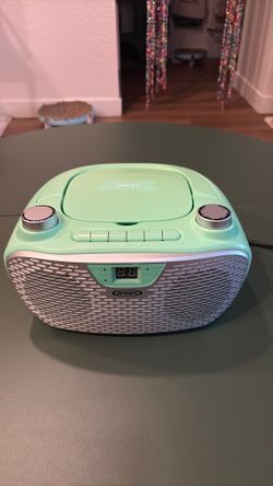 Green Jensen CD Player