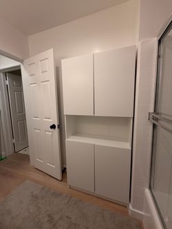 Cabinet / Bookshelf