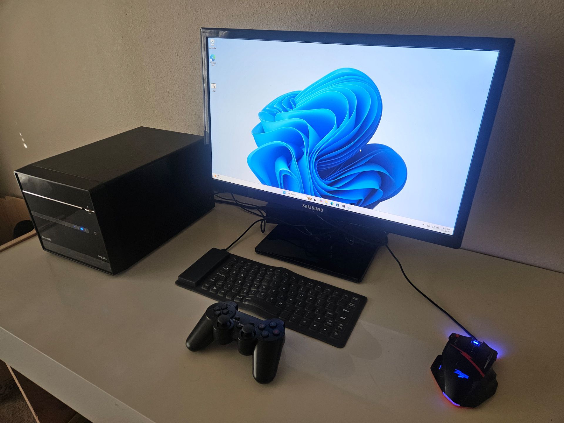 Shuttle Budget Gaming PC Desktop - Intel Core i7 4790k 4.8ghz, 32gb RAM, Nvidia GeForce GTX 960 GPU (GTA V, Fortnite), NEW 256gb SSD, Windows 11