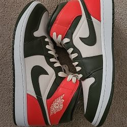 Wmns Air Jordan Retro 1 Mid Size 11.5wmns/10 Men