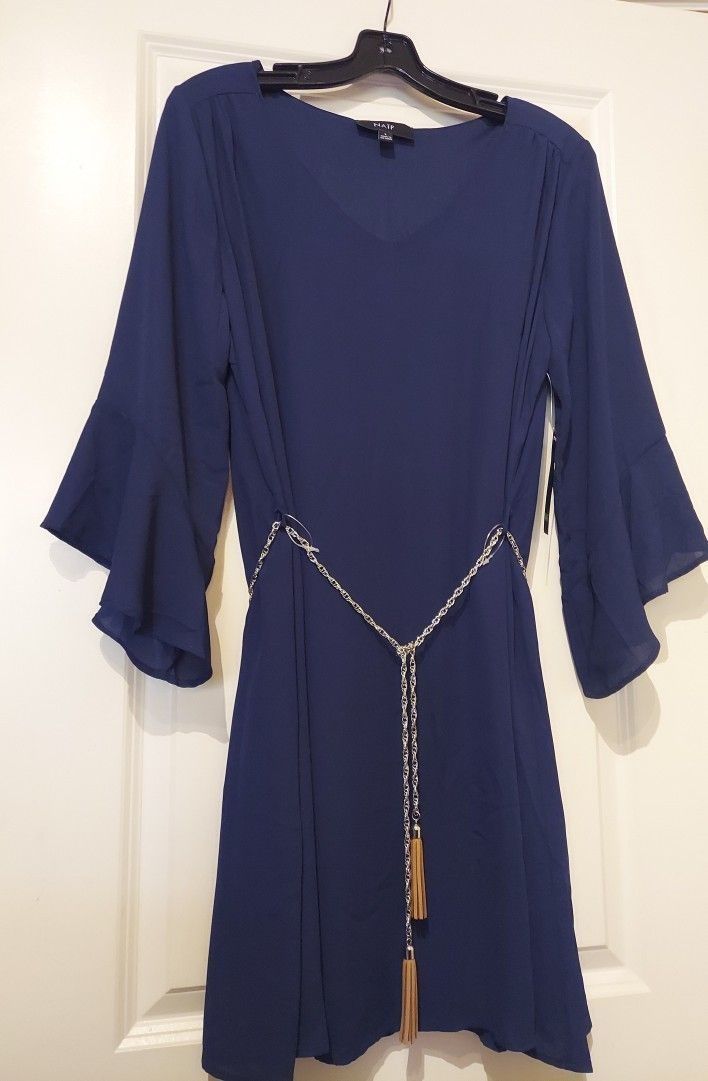 BEAUTIFUL BLUE DRESS 💙 PRICE HAS BEEN REDUCED!!