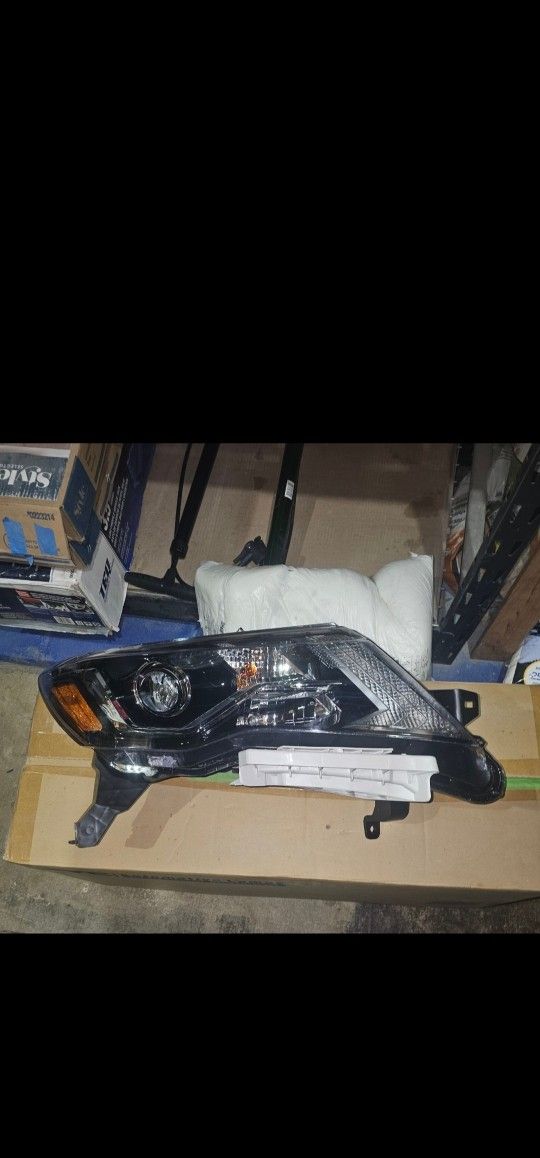 New Pasanger Side Hallogen Front Light For Nissan Pathfinder 2017 - 2020