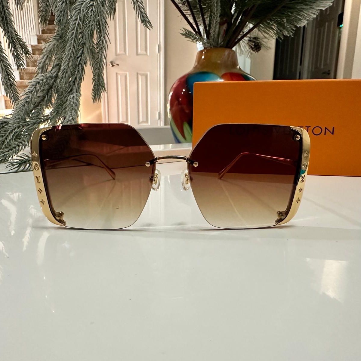 Louis Vuitton Sunglasses 