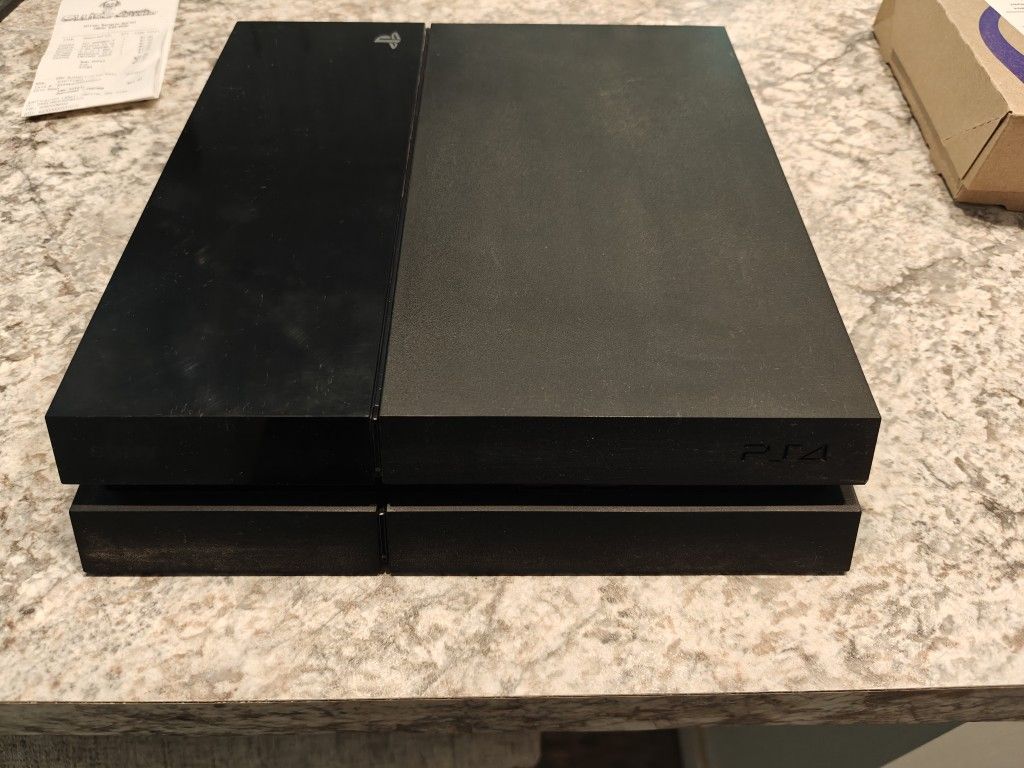 PS4 Slim