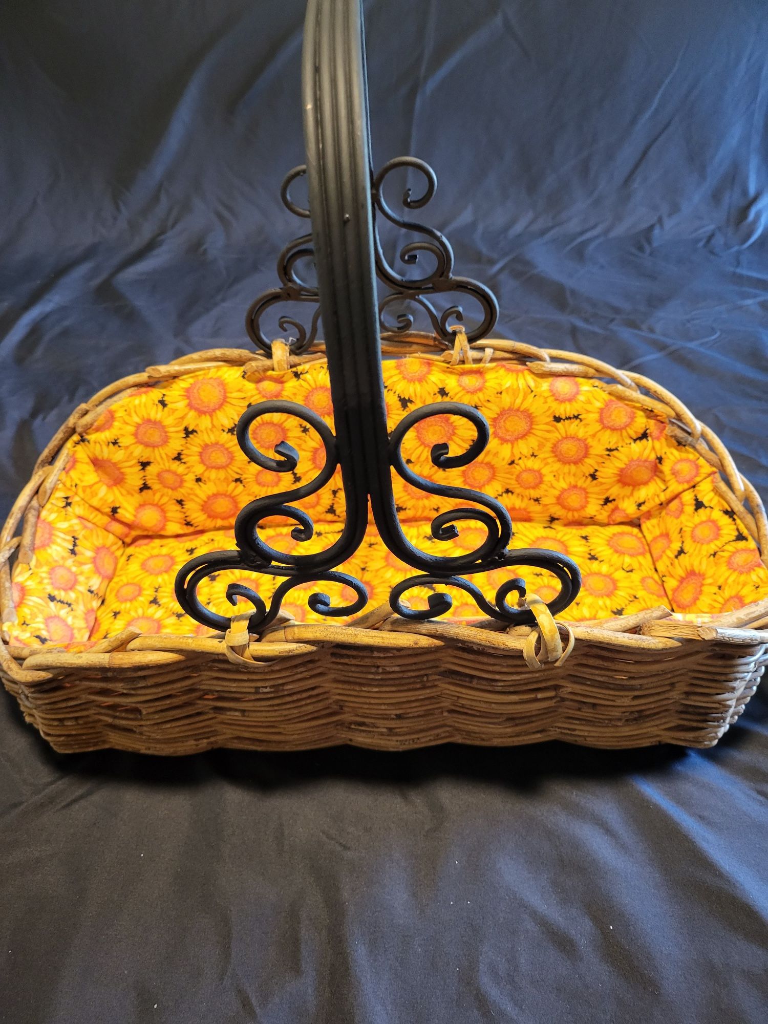 Hand Made Baskets With Soft Fabric Cushion