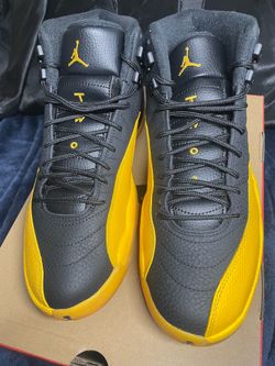 Jordan 12 university gold