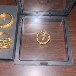 Gold Rings 