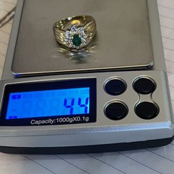 Genuine Emerald Diamond 14k Yellow Gold Size 7