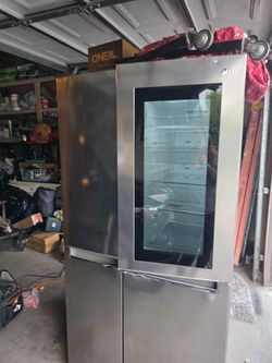 Refrigerador. LG  refrigerator?