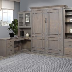 Elegant Wardrobe 