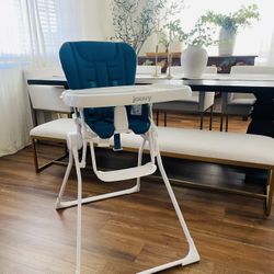 JOOVY NOOK high chair 