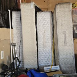 Mattresses & Boxsprings