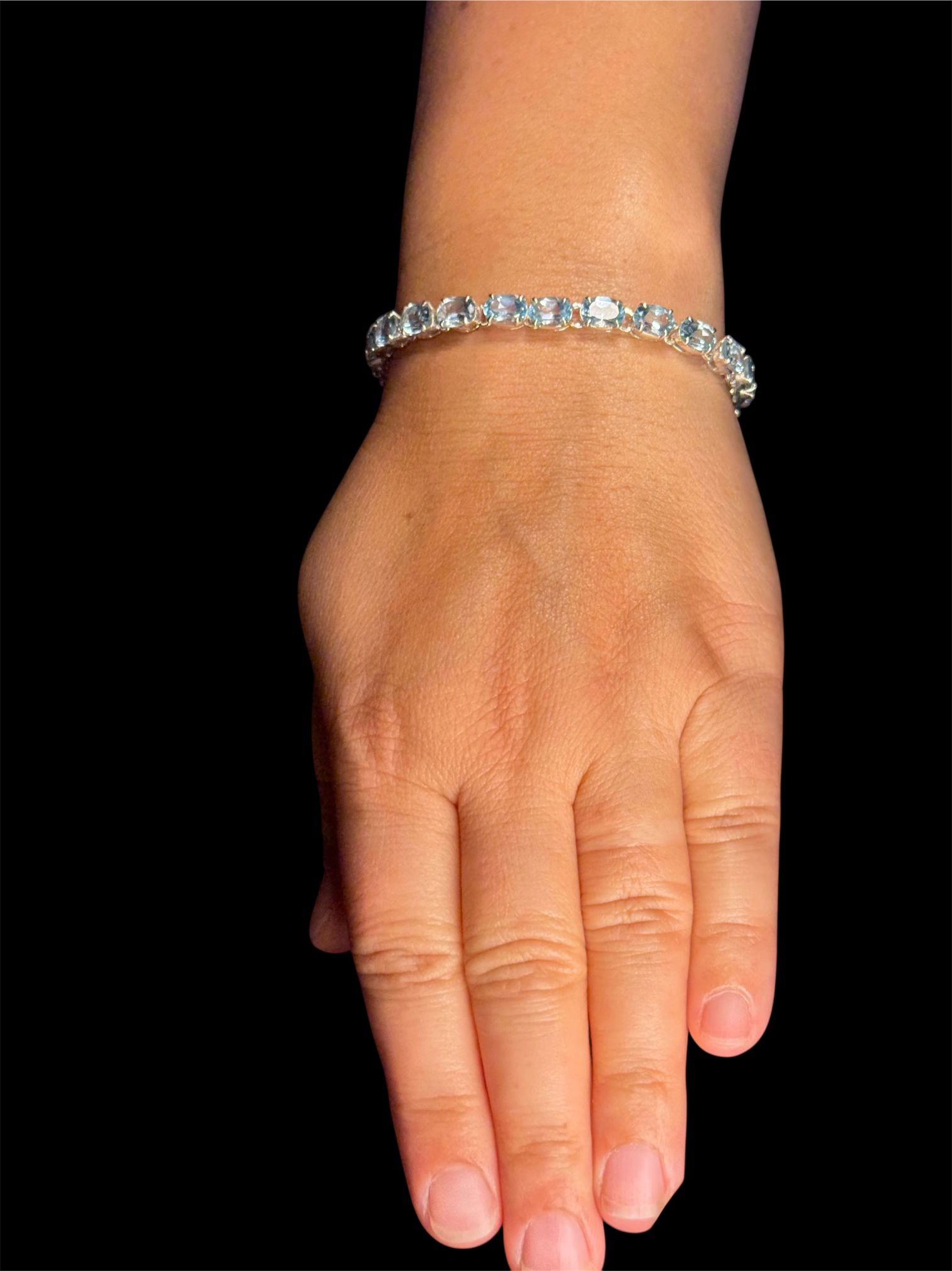 Sterling Silver Aquamarine Tennis Bracelet - 8" | 11.6g