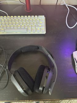 Astro A 10