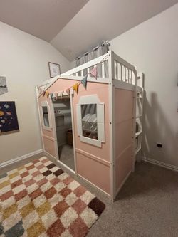🌸 Like-New Harper & Bright Designs Twin Loft Playhouse Bed – Solid Wood – Custom Coral Finish
