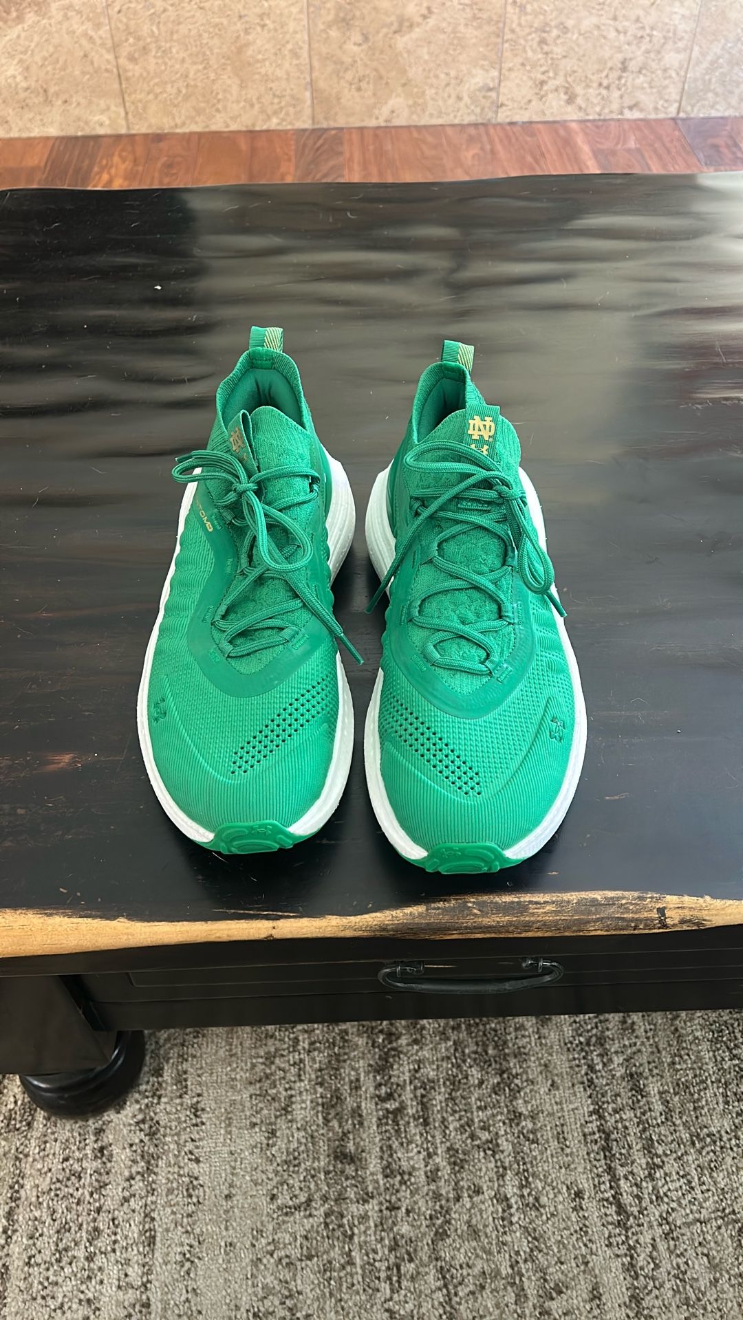 SIZE 12 Under Armor NOTRE DAME Basketball Shoes