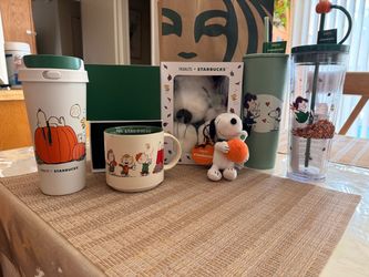 Snoopy Starbucks collab