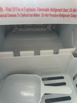 Ice machine for sale great work