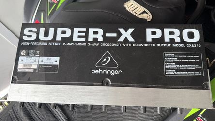 Behringer Super-X Pro CX2310 Crossover