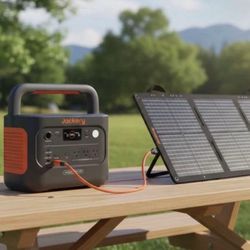 2000W Output/4000W Peak Solar Generator 1000 Plus Expandable Push Button Start Battery LiFePO4 100W Solar Panels